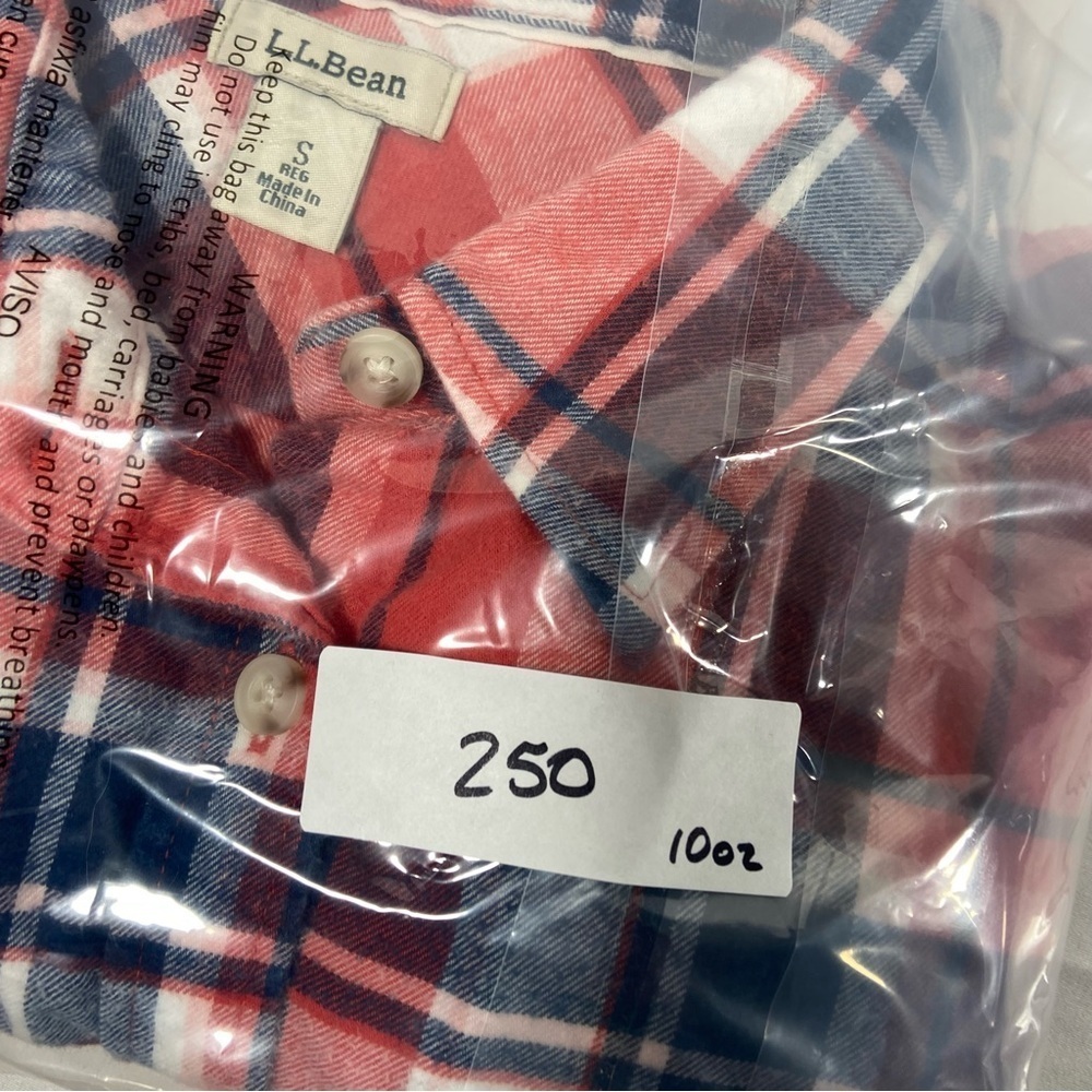 L.L Bean Women’s Button Down Shirt Size Small Multicolor Plaid Ranch Chore - Picture 8 of 8